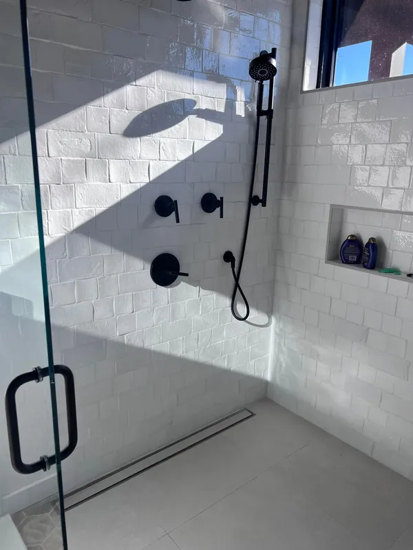 hero-photo mini tile