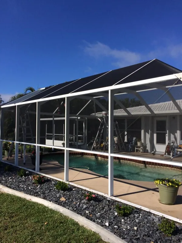 hero-photo mini tile