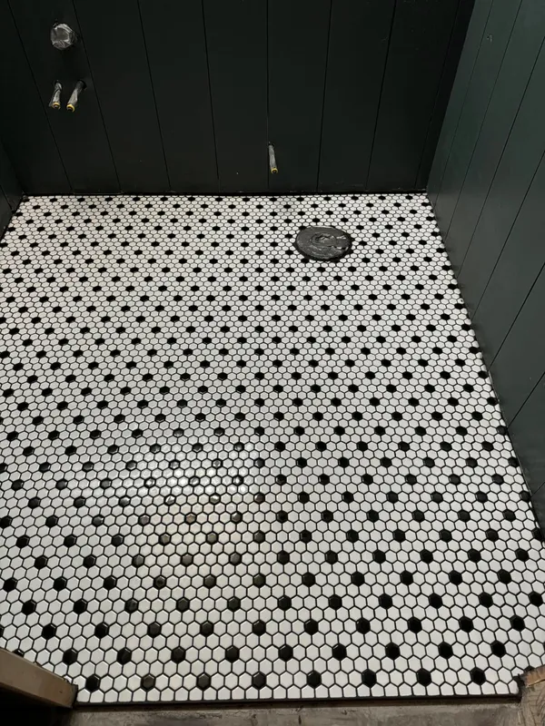 hero-photo mini tile