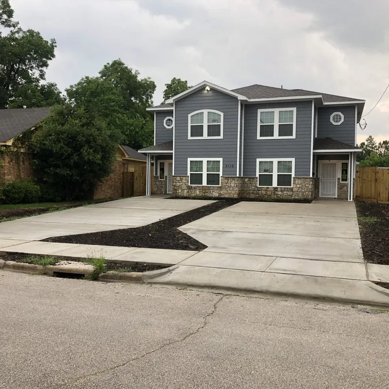 hero-photo mini tile