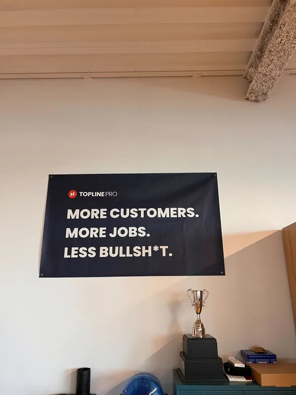 hero-photo mini tile