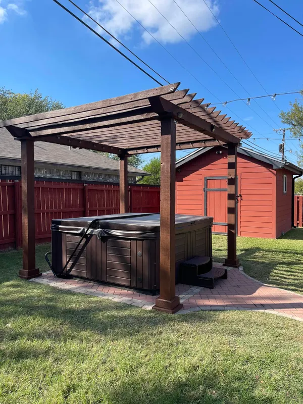 hero-photo mini tile