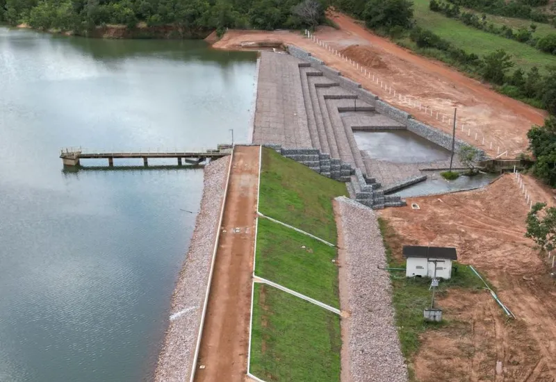 hero-photo mini tile