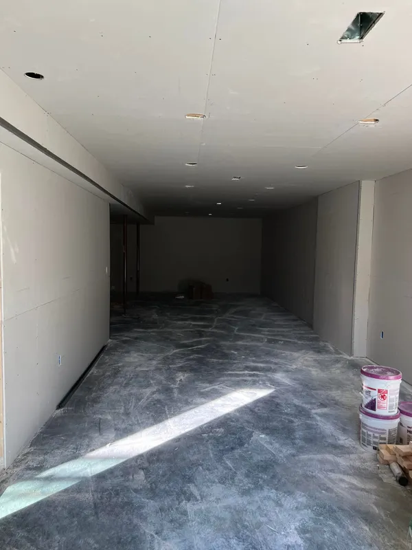 hero-photo mini tile