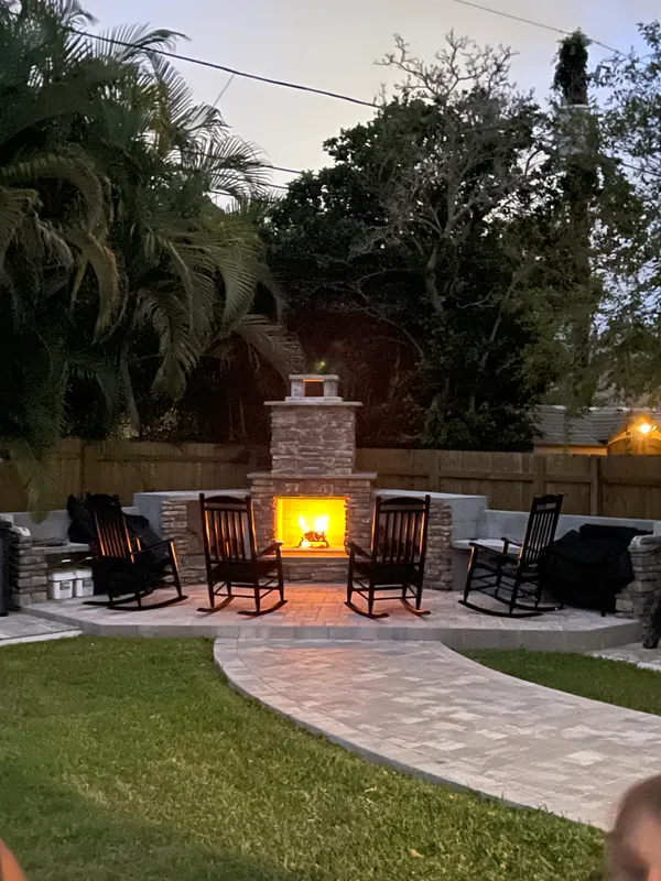 hero-photo mini tile