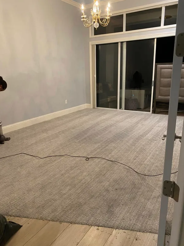 hero-photo mini tile