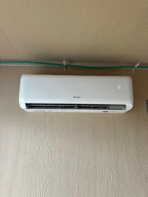 hero-photo mini tile