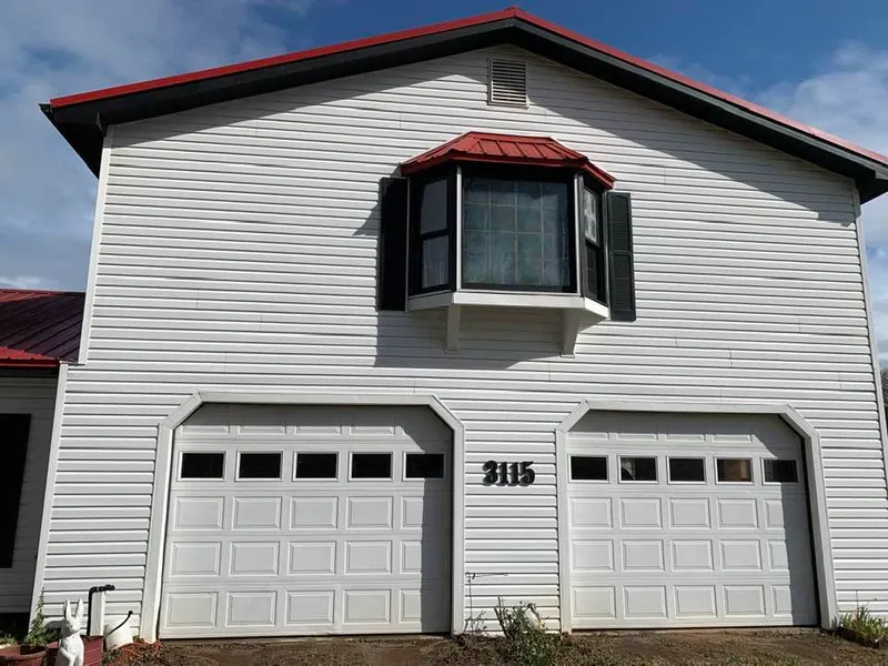 hero-photo mini tile