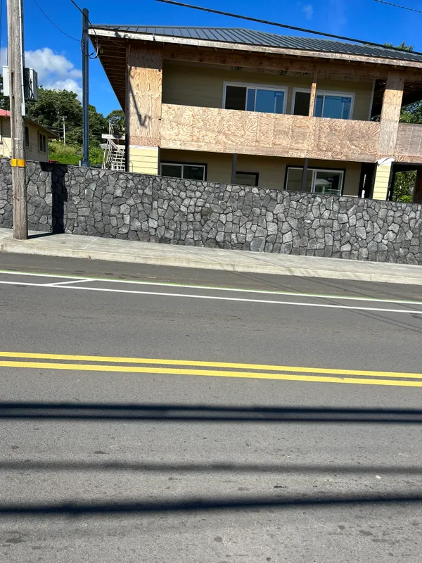 hero-photo mini tile