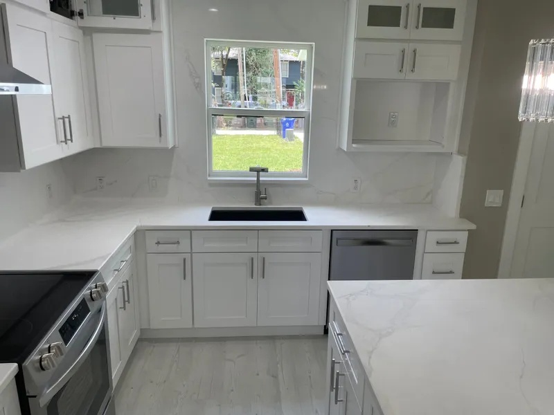 hero-photo mini tile