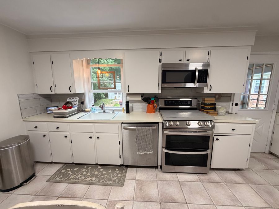 Kitchen and cabinet refinishing by Littlefield Painting