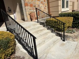 Custom steel railing fabricated by R & R Metal Works for a Marshall, TX home