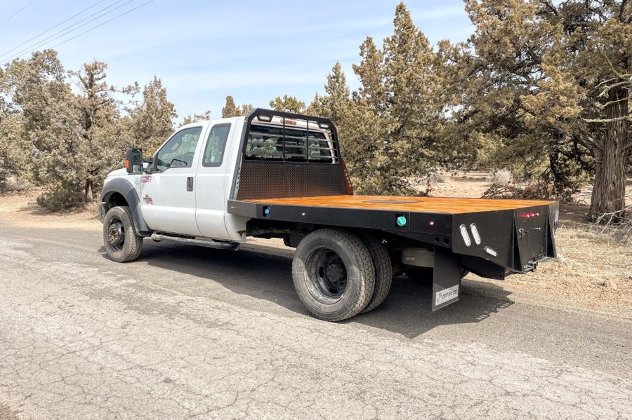 Double Diamond flatbed on a Ford F550