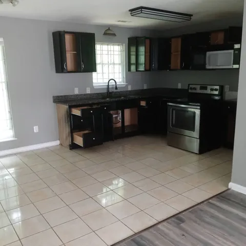All Photos for ZYKHI SWIFT cleaning LLC in Atlanta, GA