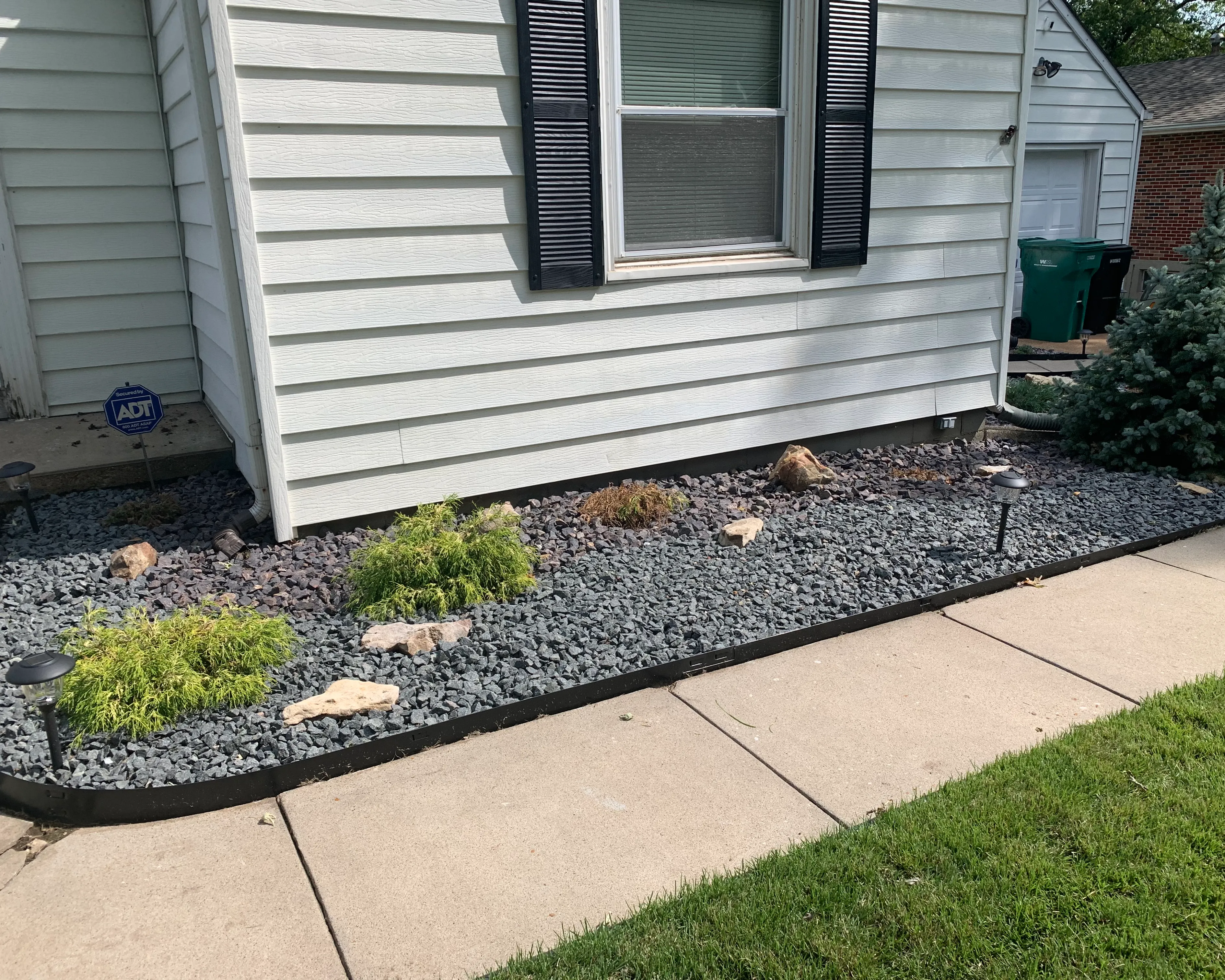 Landscaping for Jackson Lawn Services LLC in Florissant , MO