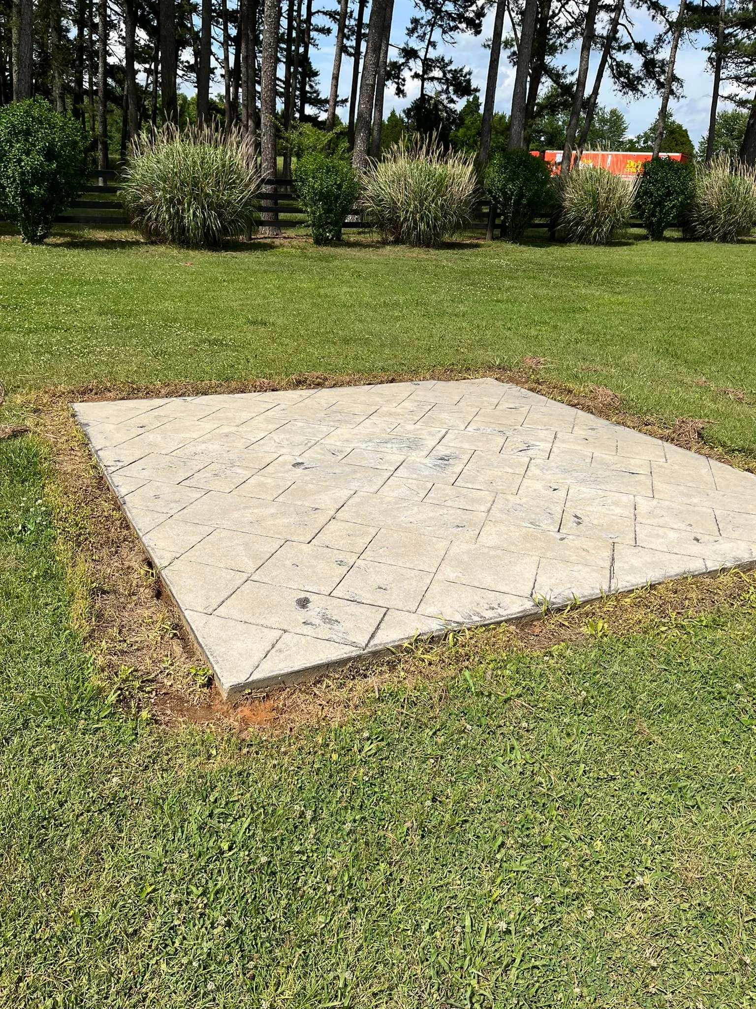 Concrete Sealing & Fence Staining for Cardwell's Contracting in Bowling Green, KY