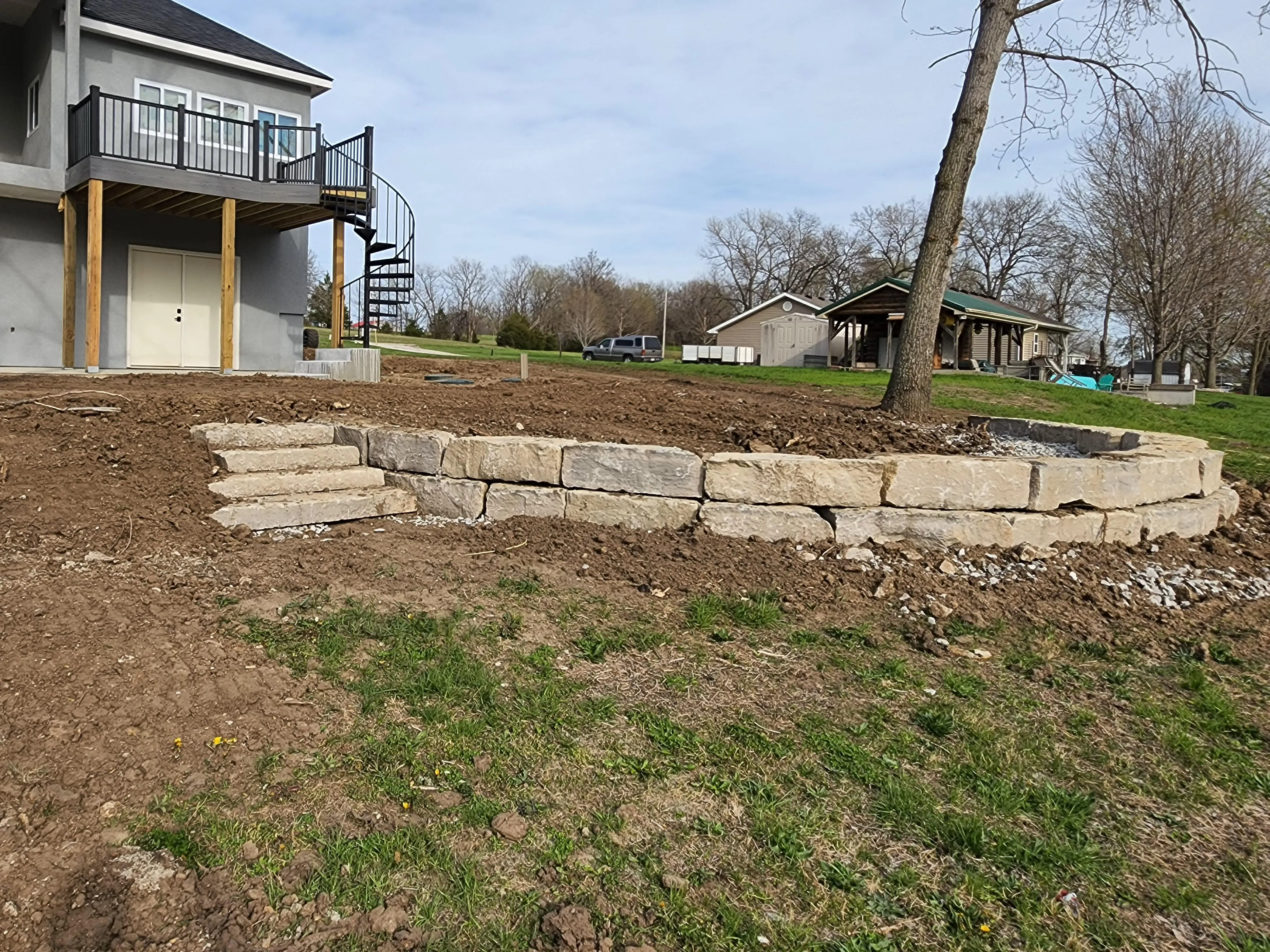 Fall and Spring Clean Up for Viking Dirtworks and Landscaping in Gallatin, MO