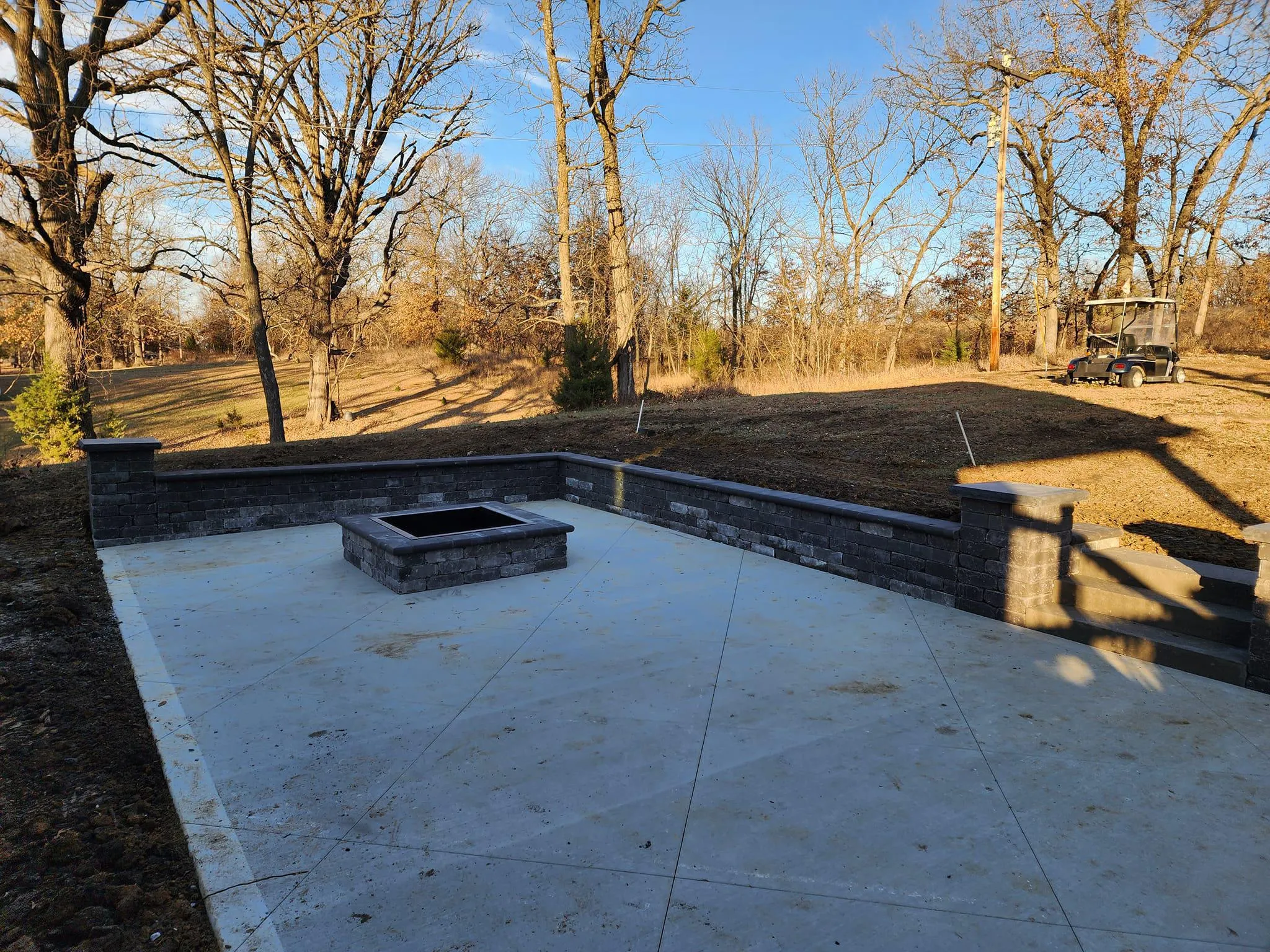 Fall and Spring Clean Up for Viking Dirtworks and Landscaping in Gallatin, MO