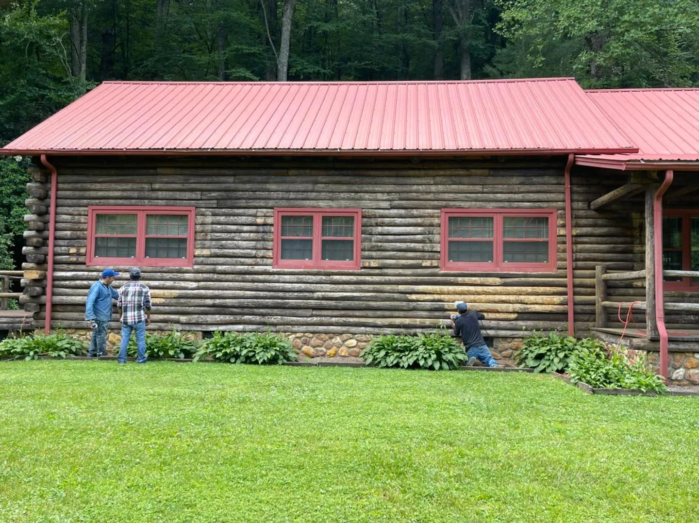 Home and Wood Staining for Lagunes Pro in Boone, North Carolina