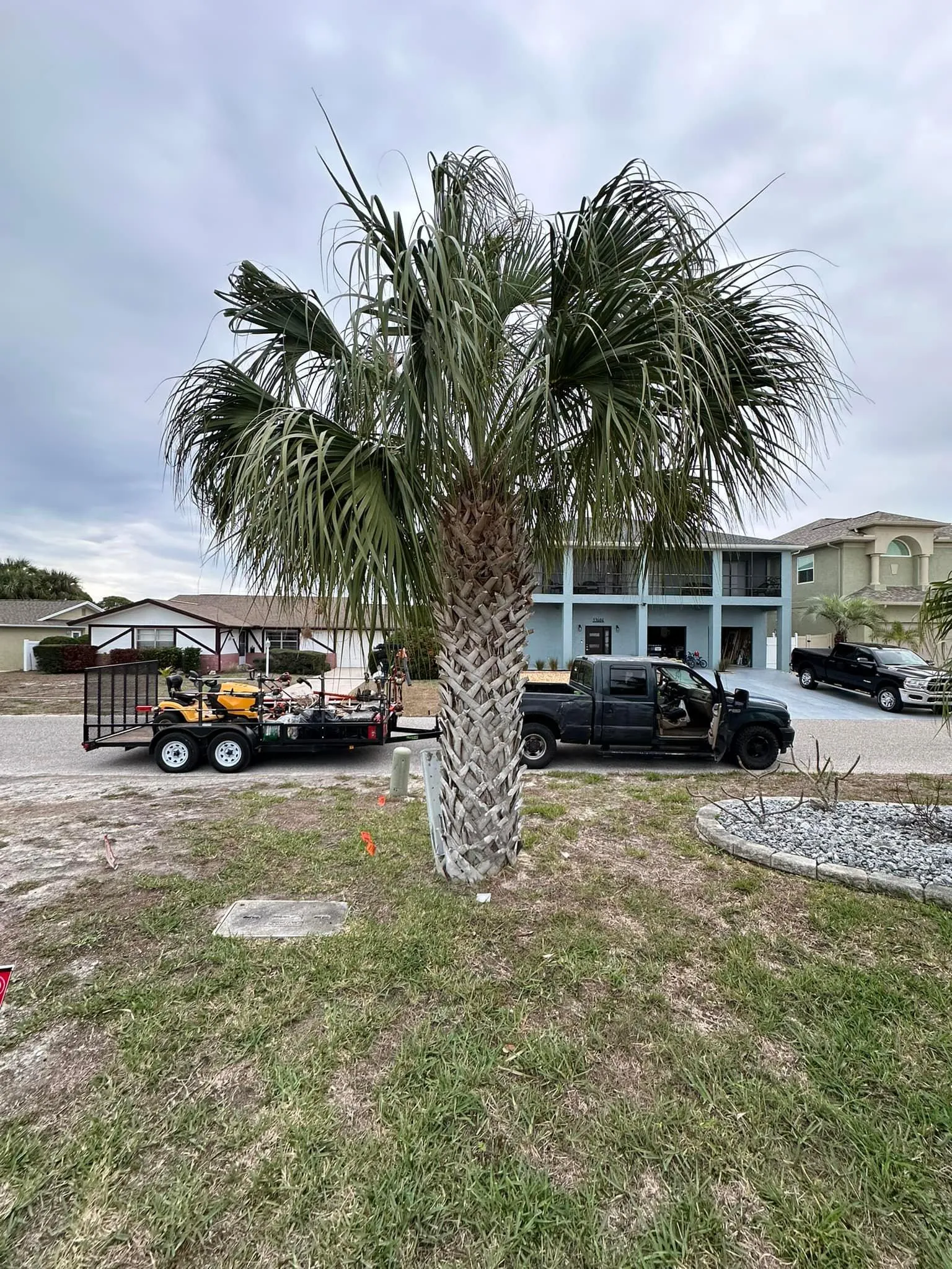 Fall and Spring Clean Up for Kramer & Son’s Property Maintenance in Hudson, FL