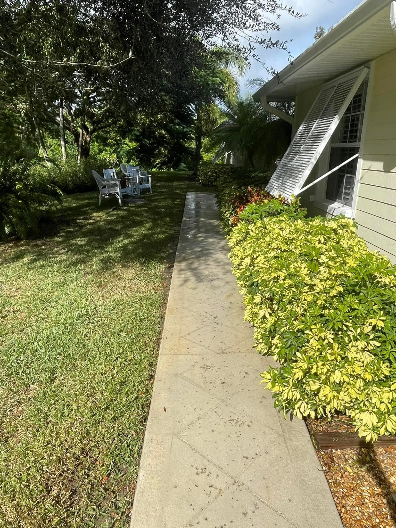 Home Softwash for C & C Pressure Washing in Port Saint Lucie, FL