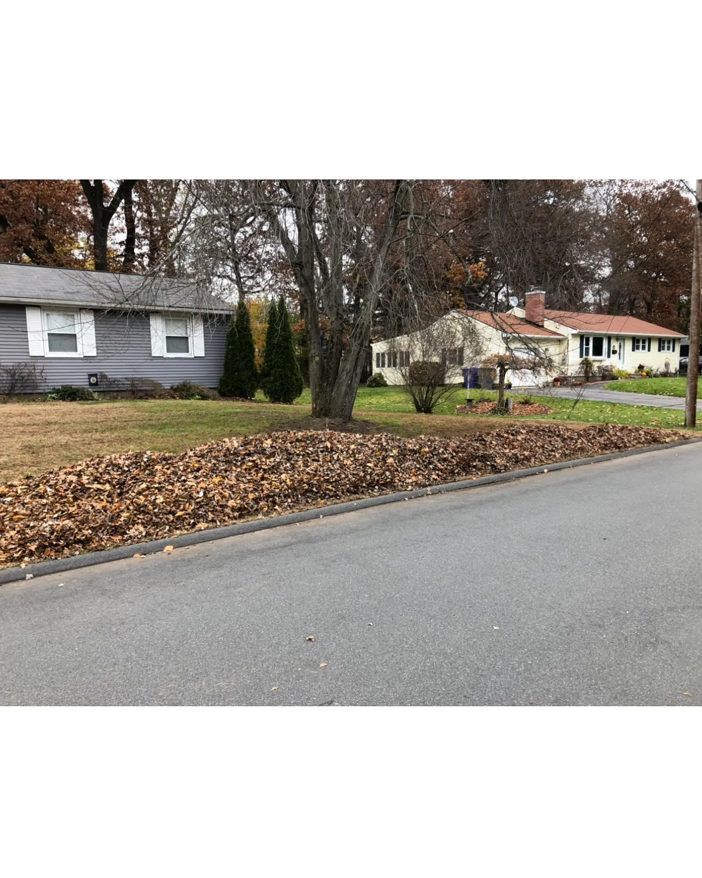 Residential Snow Plowing for B&L Management LLC in East Windsor, CT