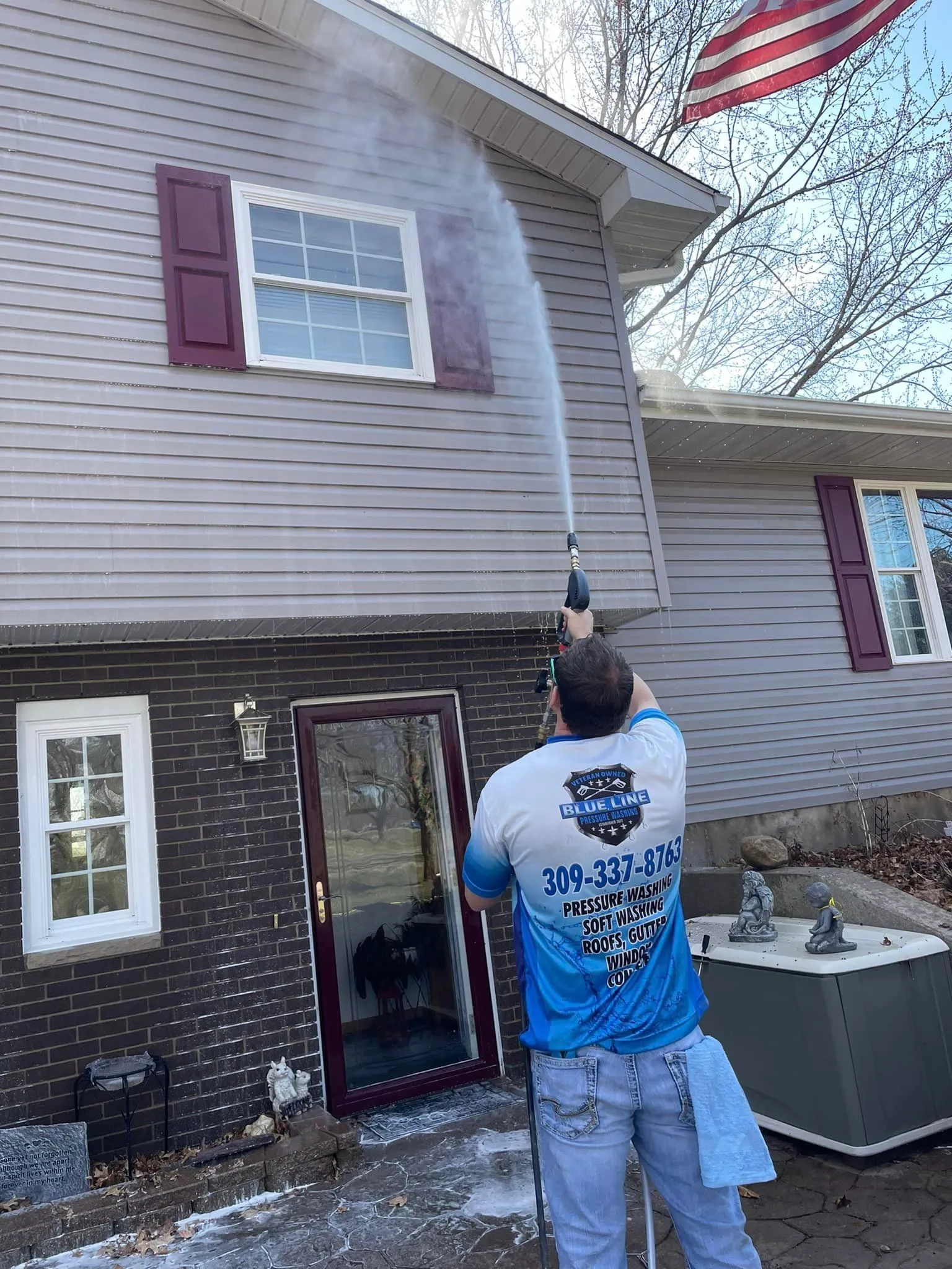 Power Washing in Carthage, IL Blue Line Pressure Washing