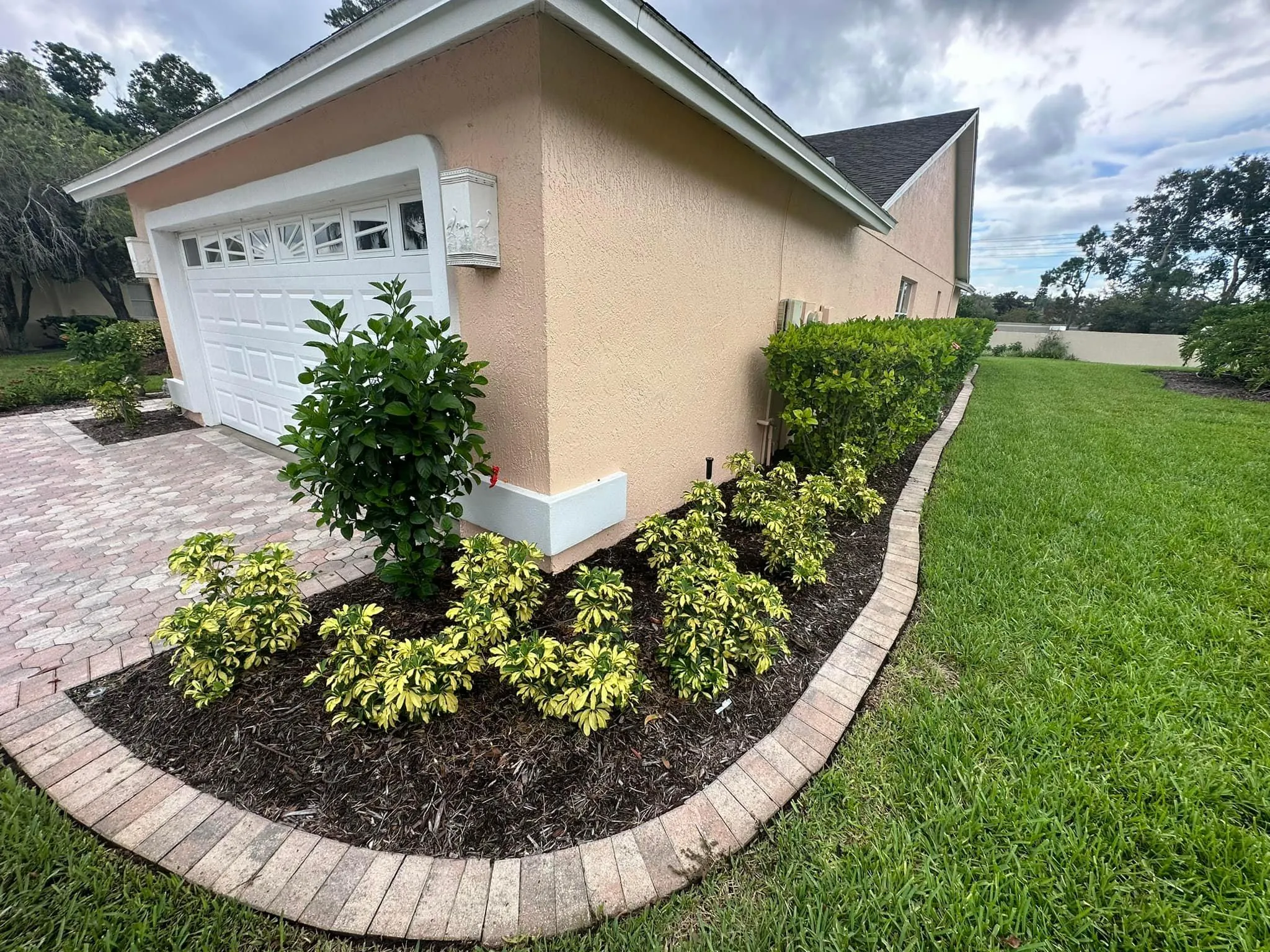 Fall and Spring Clean Up for Kramer & Son’s Property Maintenance in Hudson, FL