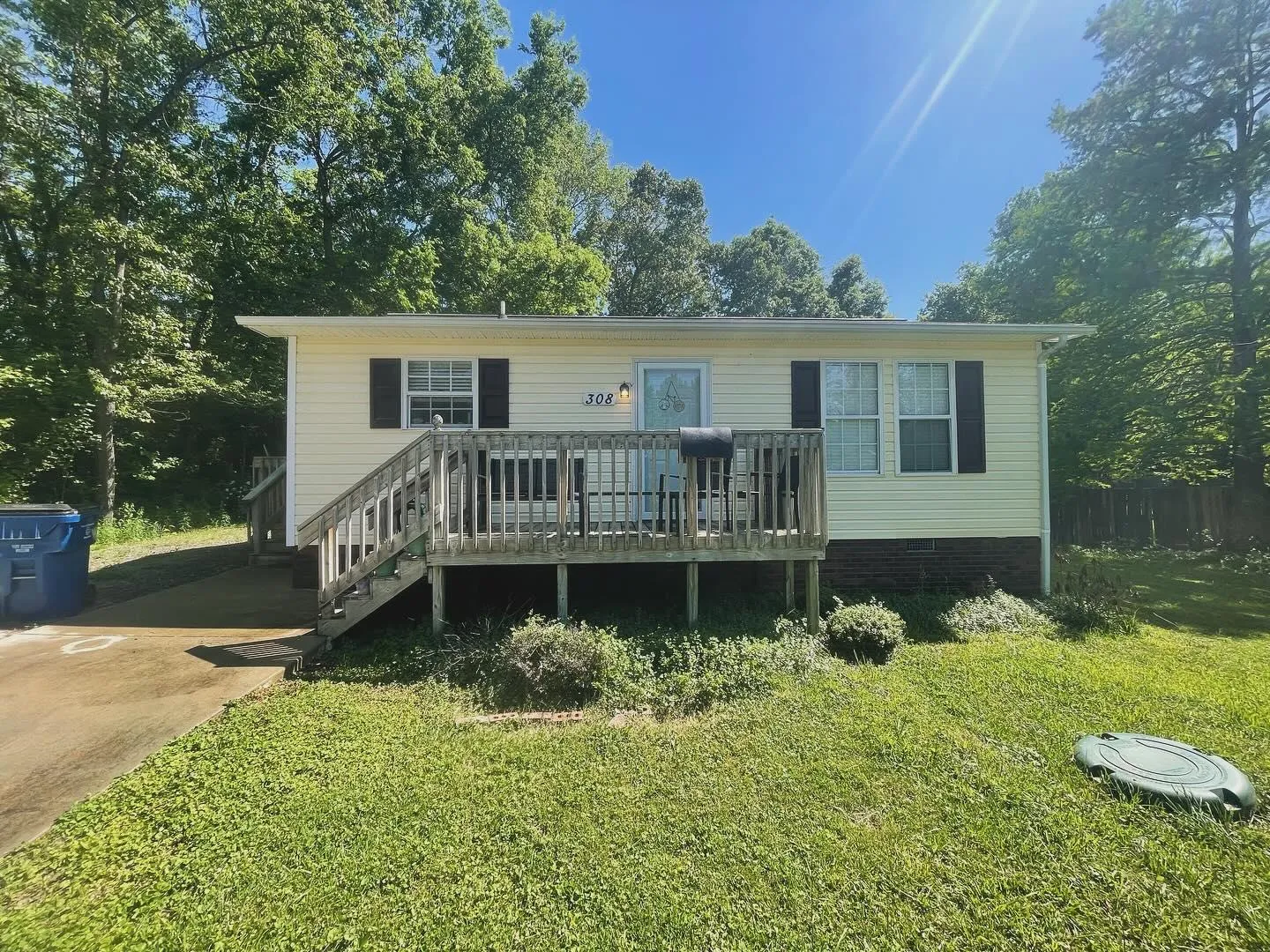 Roof Cleaning for Flemings Pressure Washing LLC in Gibsonville, North Carolina