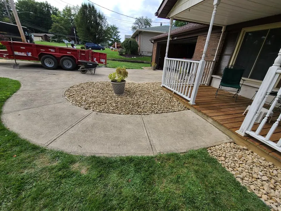 Fall and Spring Clean Up for Craft & Sons Landscaping & Snow Removal in Mansfield, OH