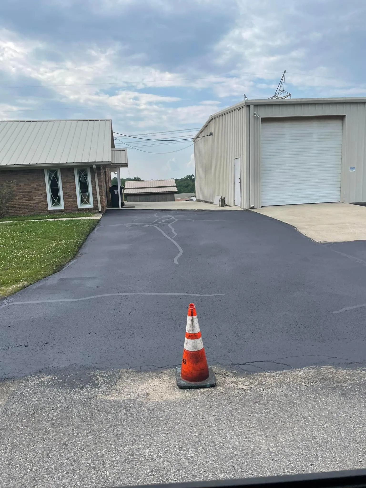 Asphalt Paving for All-Around Superior Service LLC in Haleyville, Alabama