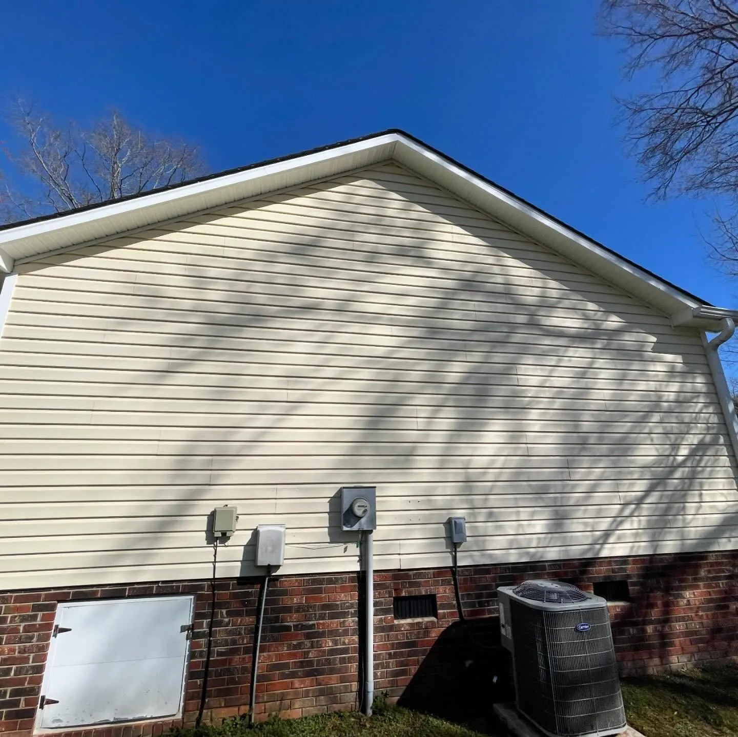 Roof Cleaning for Flemings Pressure Washing LLC in Gibsonville, North Carolina