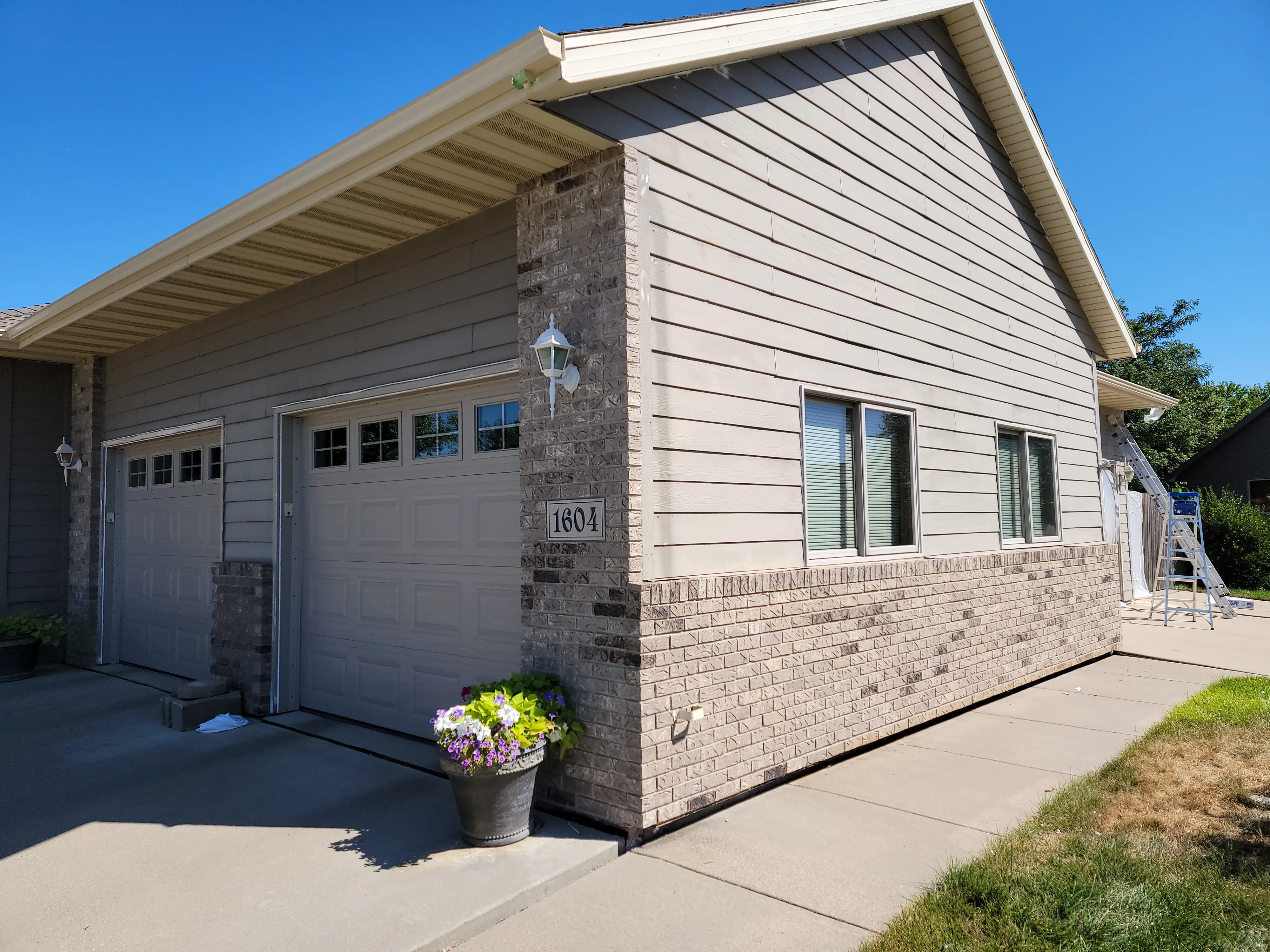 Kitchen and Cabinet Refinishing for Brush Brothers Painting in Sioux Falls, SD