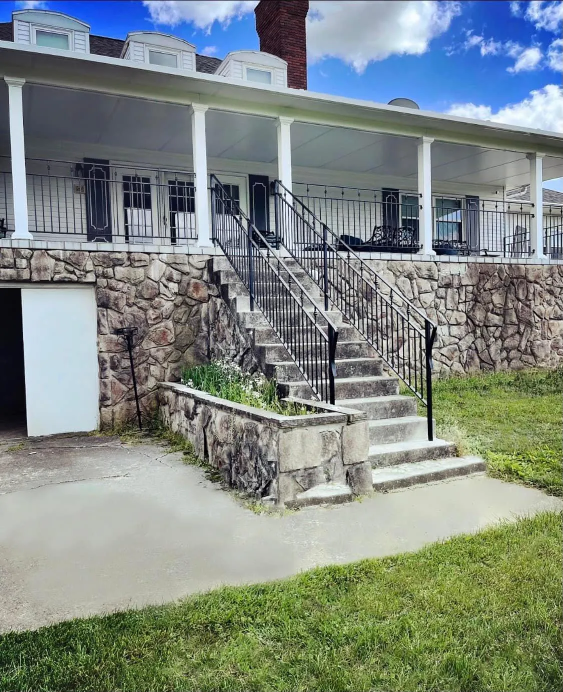 Custom Gates for Jones Welding and Ornamental Iron in Grayson, Kentucky