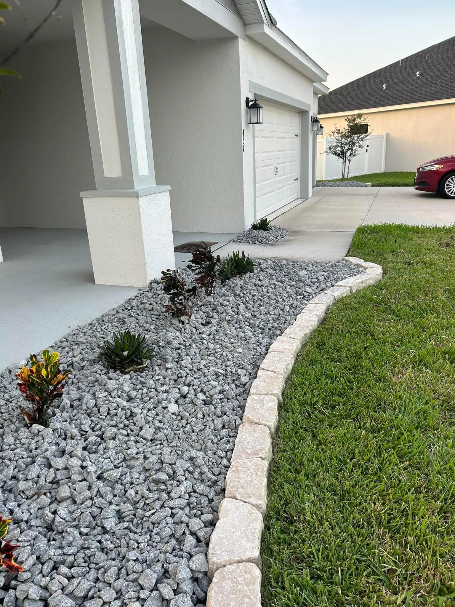 Fall and Spring Clean Up for Estrada All Pro Lawn Service in Auburndale, Florida