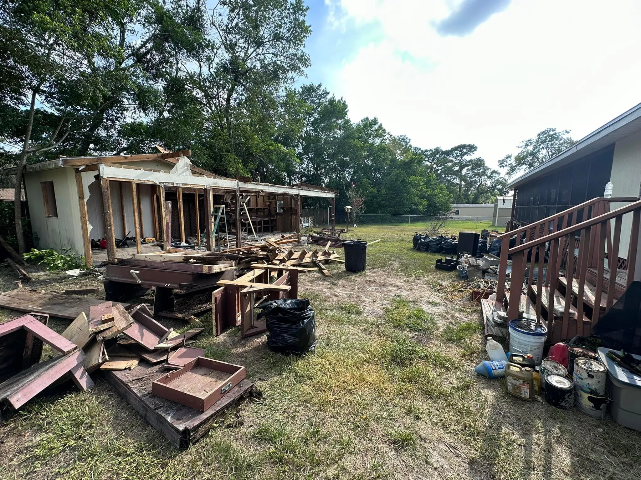 Fall and Spring Clean Up for Kramer & Son’s Property Maintenance in Hudson, FL