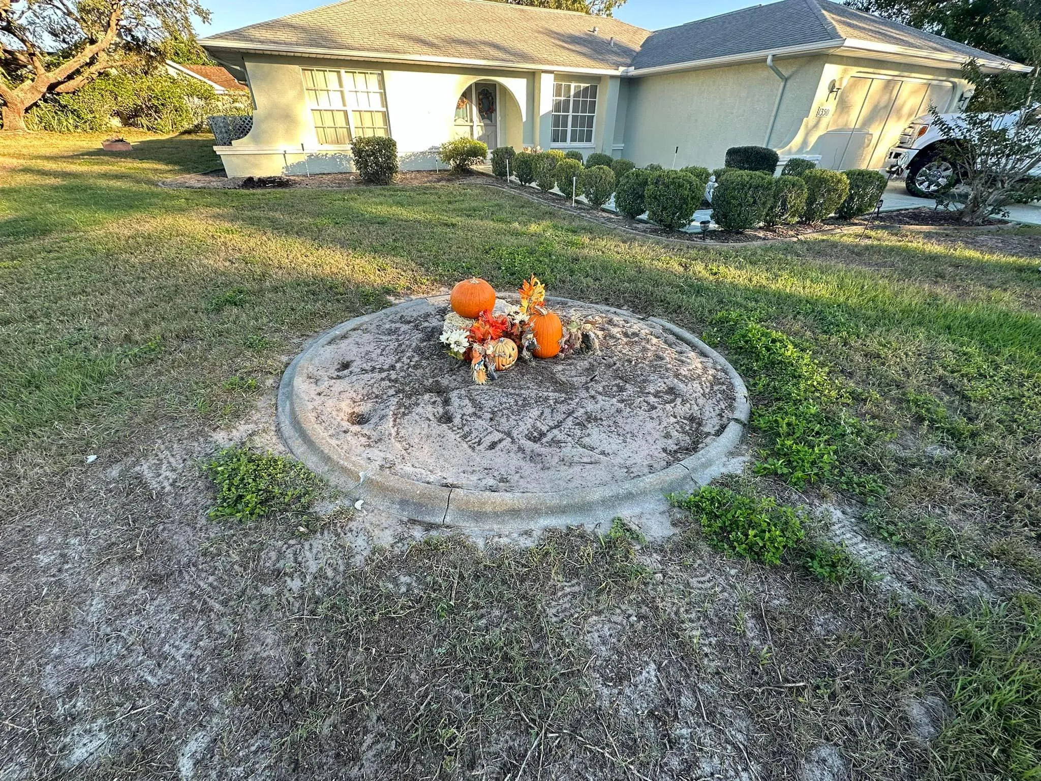 Fall and Spring Clean Up for Kramer & Son’s Property Maintenance in Hudson, FL