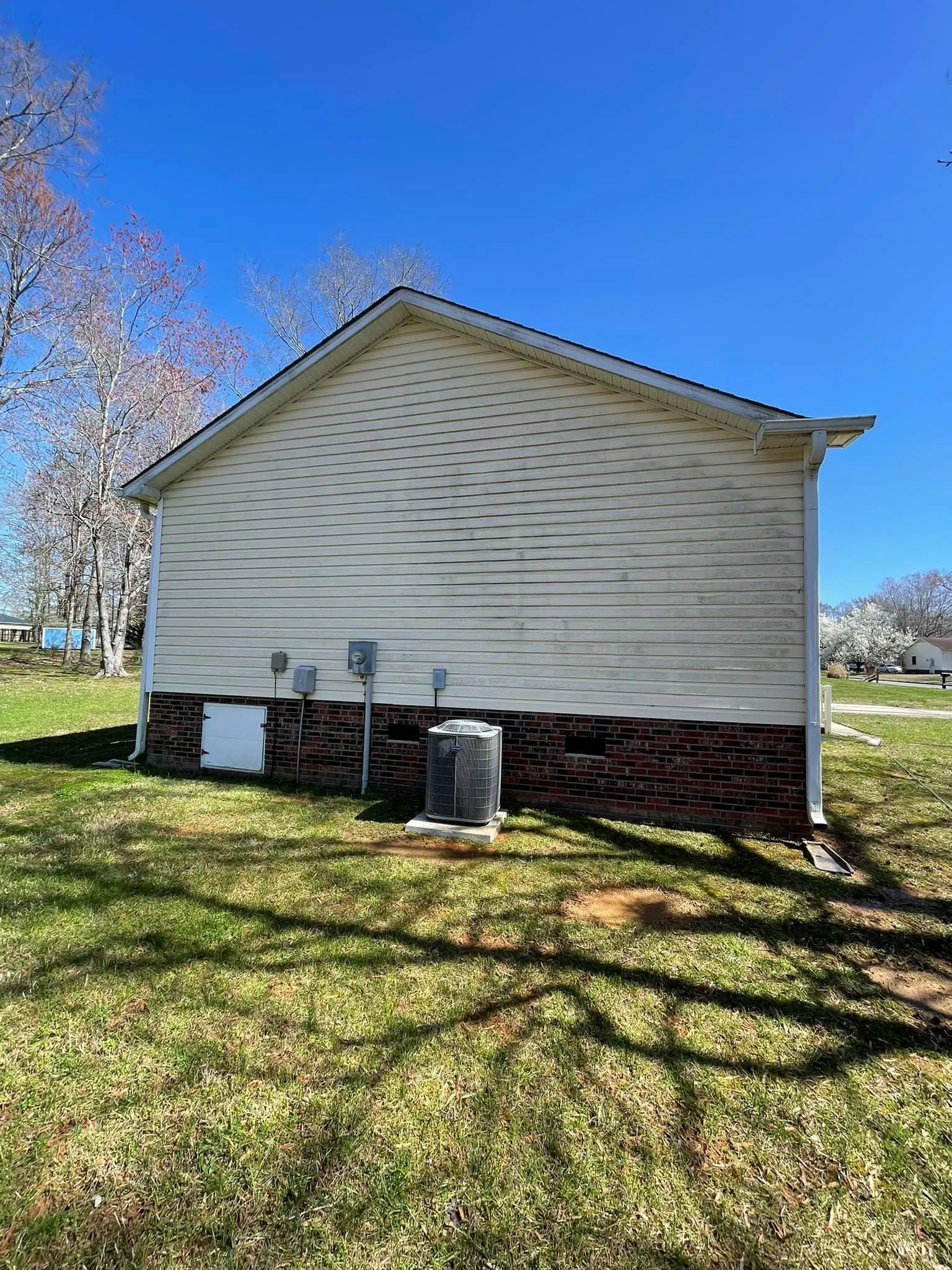 Roof Cleaning for Flemings Pressure Washing LLC in Gibsonville, North Carolina