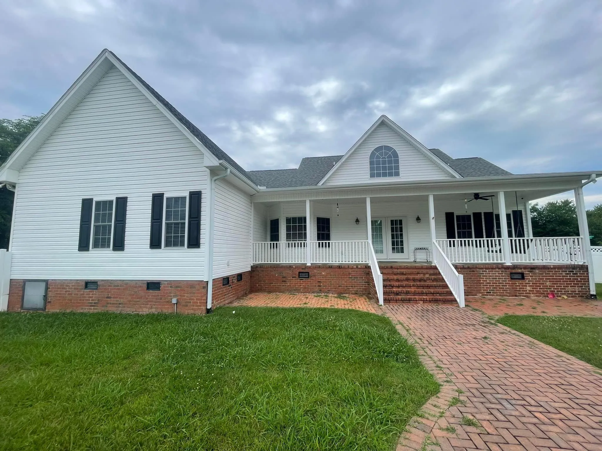 Roof Cleaning for Flemings Pressure Washing LLC in Gibsonville, North Carolina