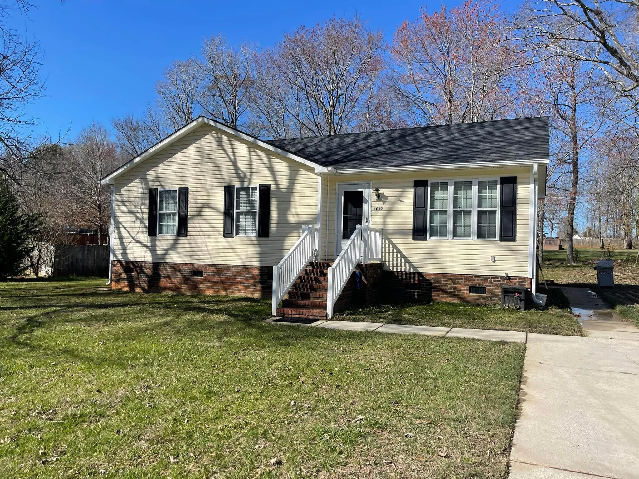 Roof Cleaning for Flemings Pressure Washing LLC in Gibsonville, North Carolina