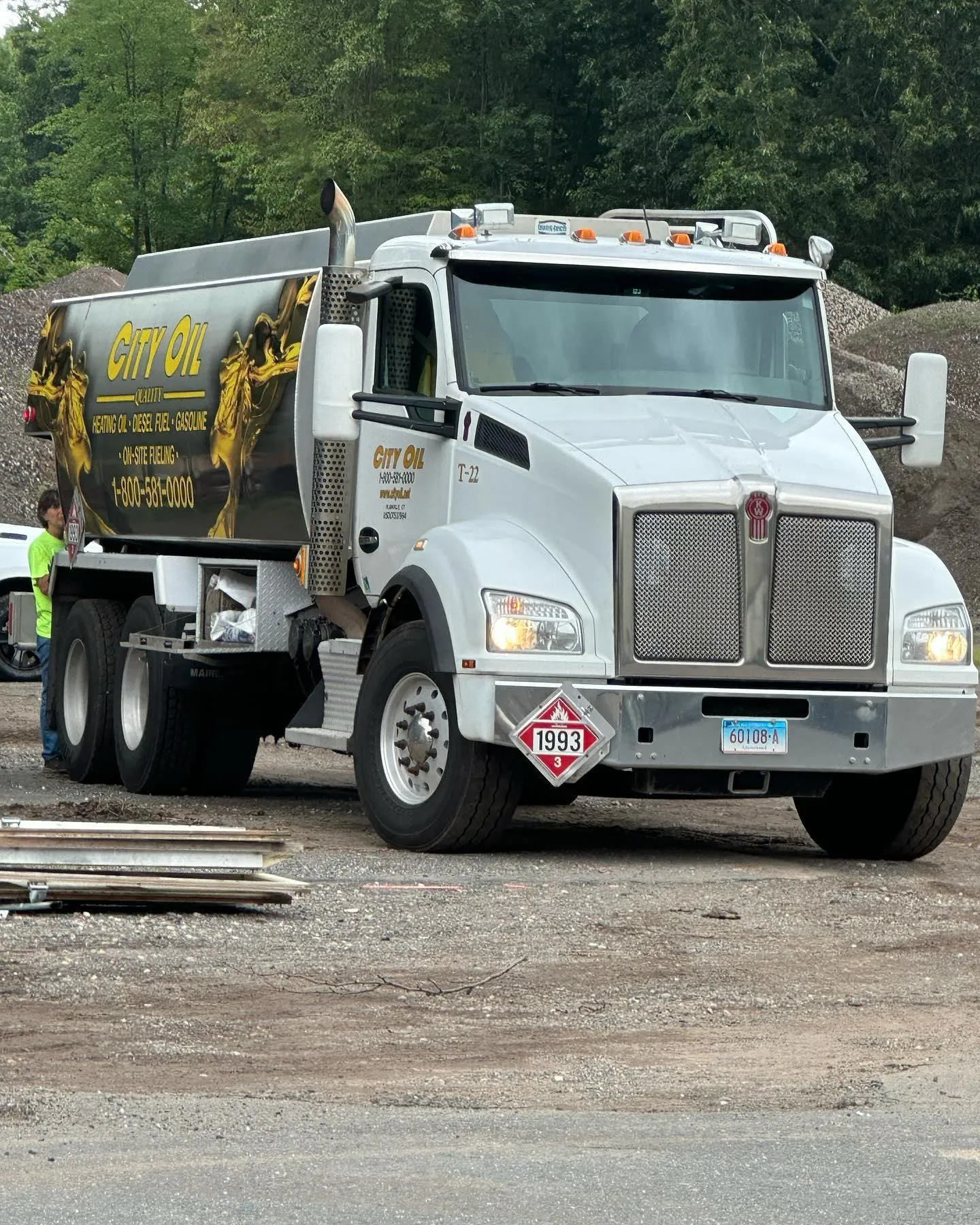 Residential Snow Plowing for B&L Management LLC in East Windsor, CT