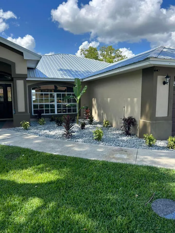 Fall and Spring Clean Up for Estrada All Pro Lawn Service in Auburndale, Florida