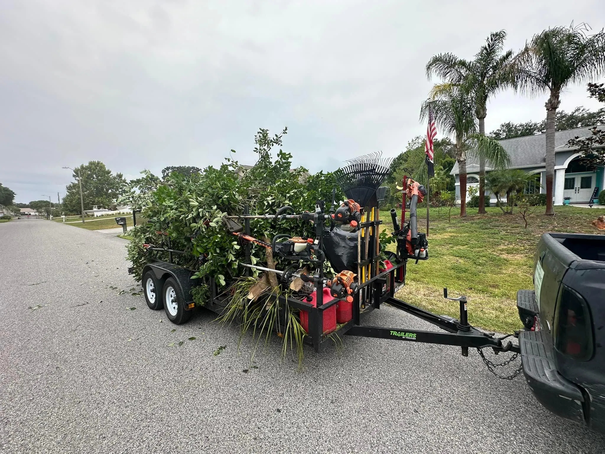 Fall and Spring Clean Up for Kramer & Son’s Property Maintenance in Hudson, FL