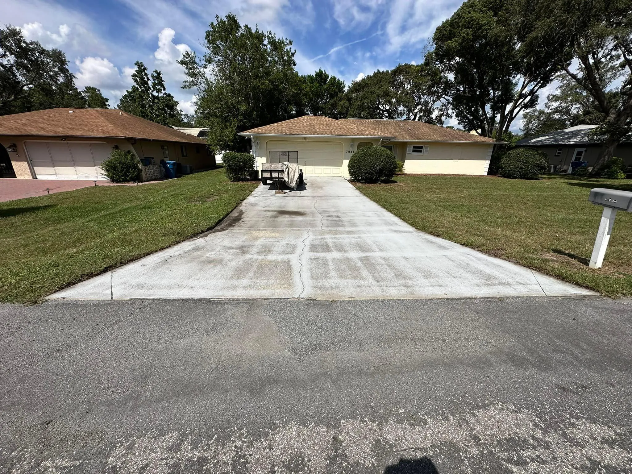 Fall and Spring Clean Up for Kramer & Son’s Property Maintenance in Hudson, FL