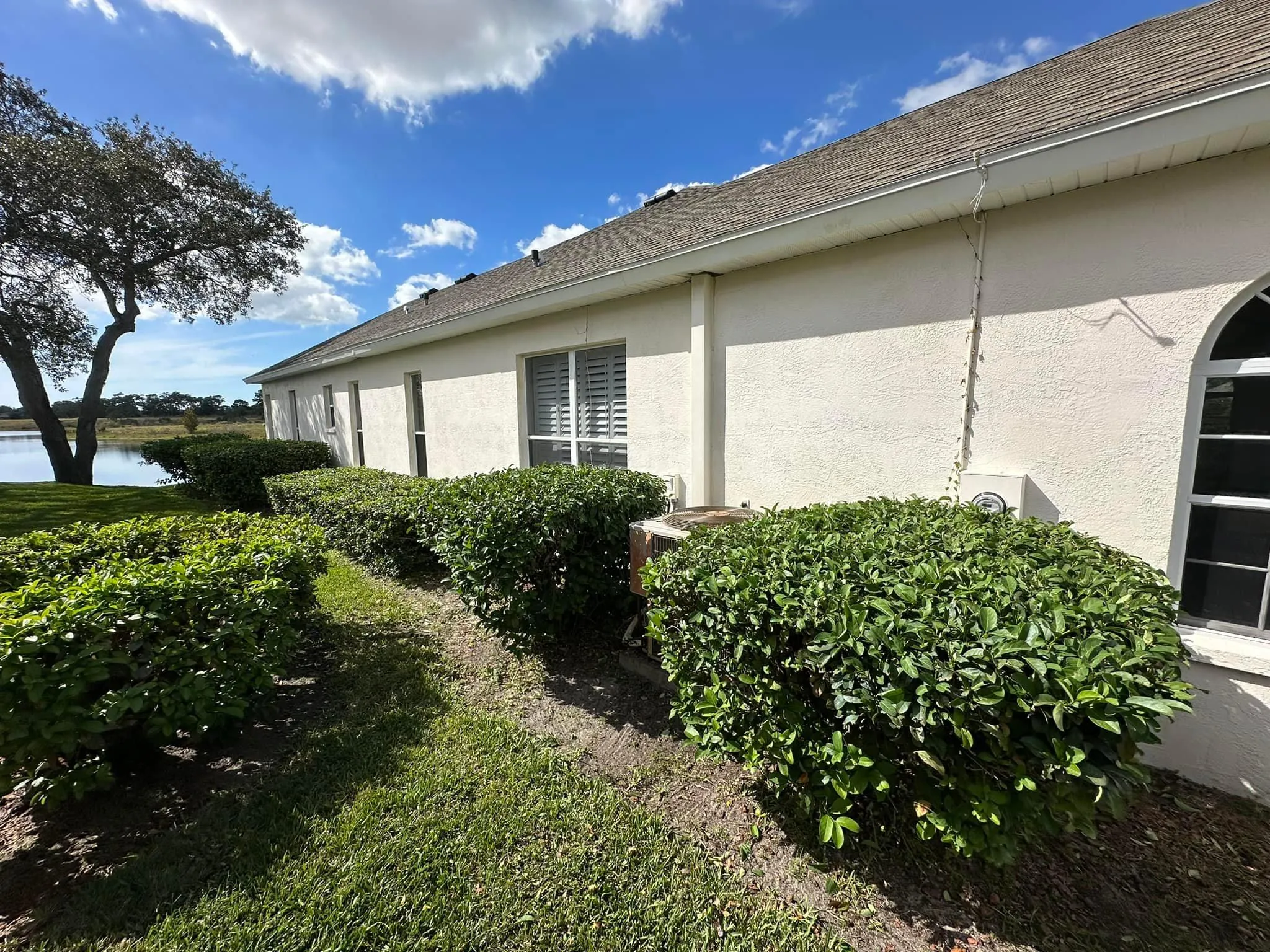 Fall and Spring Clean Up for Kramer & Son’s Property Maintenance in Hudson, FL