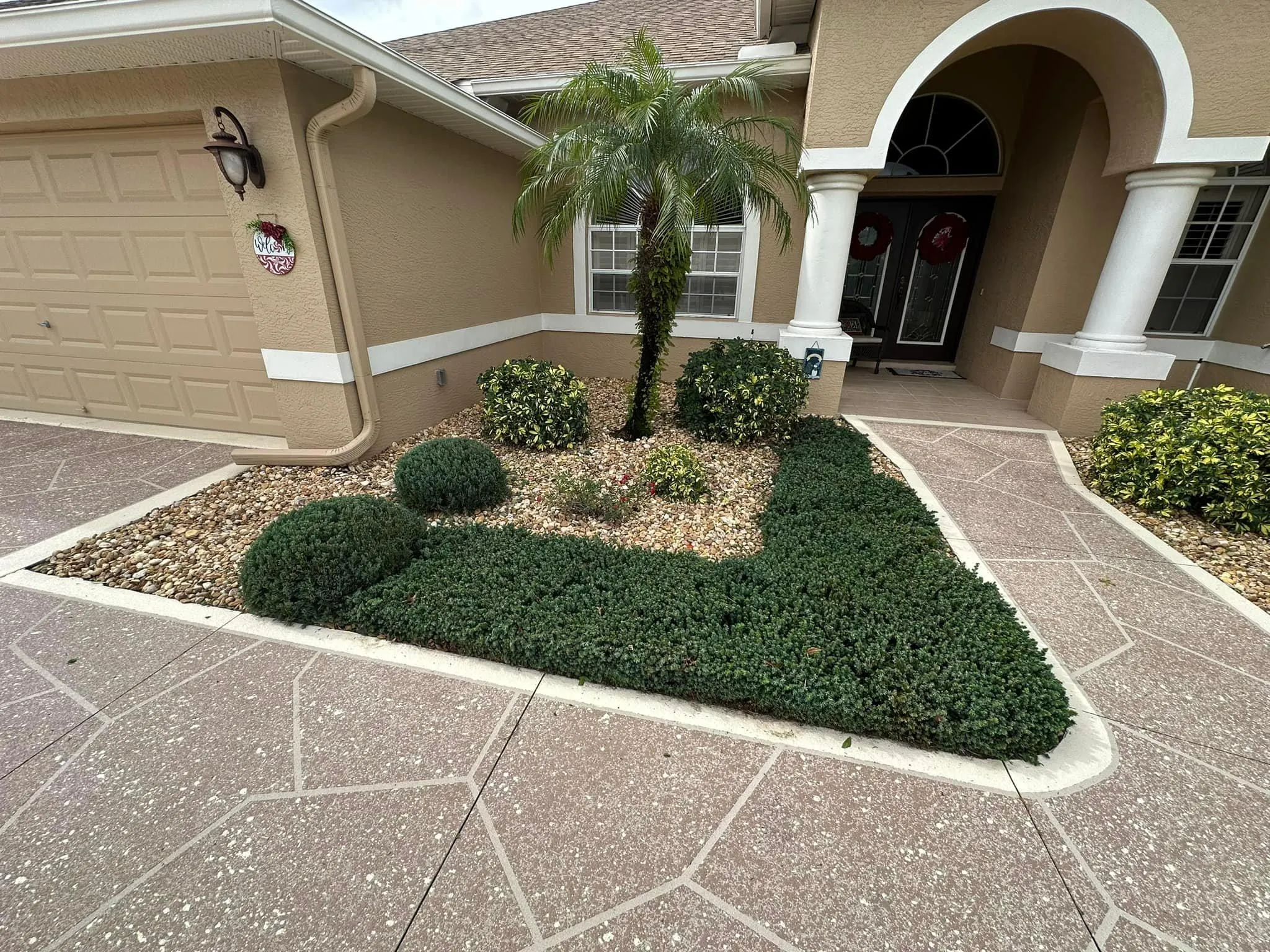 Fall and Spring Clean Up for Kramer & Son’s Property Maintenance in Hudson, FL