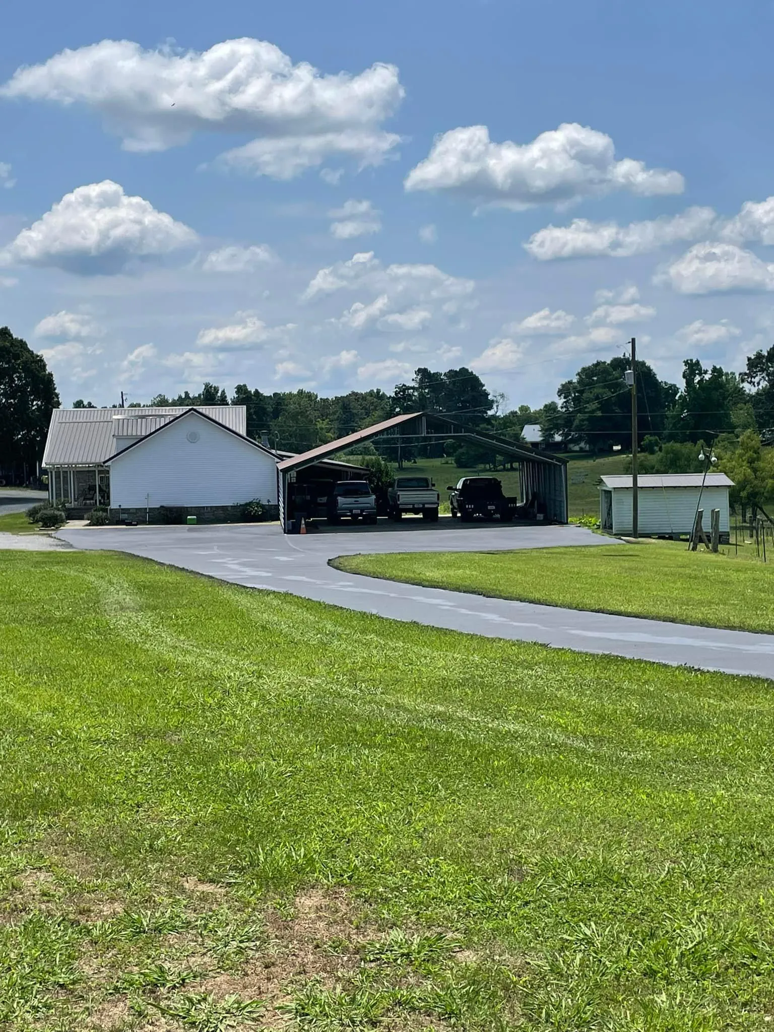 Asphalt Paving for All-Around Superior Service LLC in Haleyville, Alabama