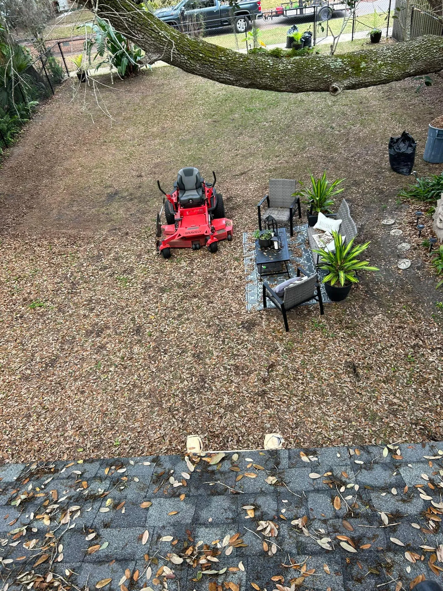 Fall and Spring Clean Up for Estrada All Pro Lawn Service in Auburndale, Florida