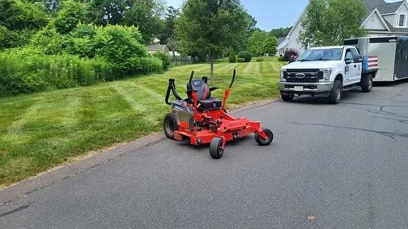 Residential Snow Plowing for B&L Management LLC in East Windsor, CT