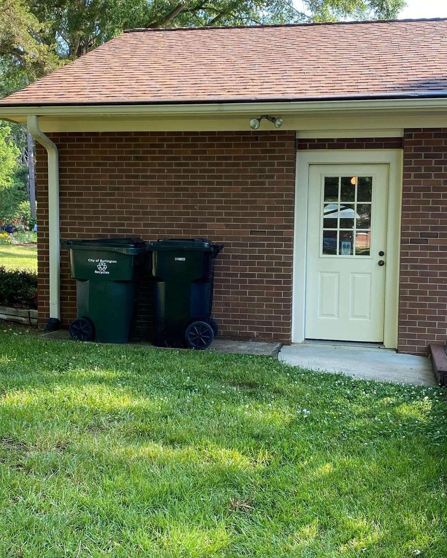 Roof Cleaning for Flemings Pressure Washing LLC in Gibsonville, North Carolina